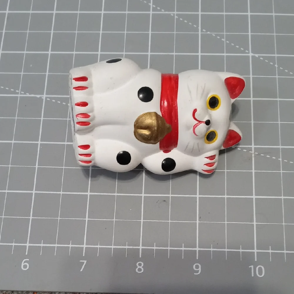 Lucky Cat Figurine - White and Red